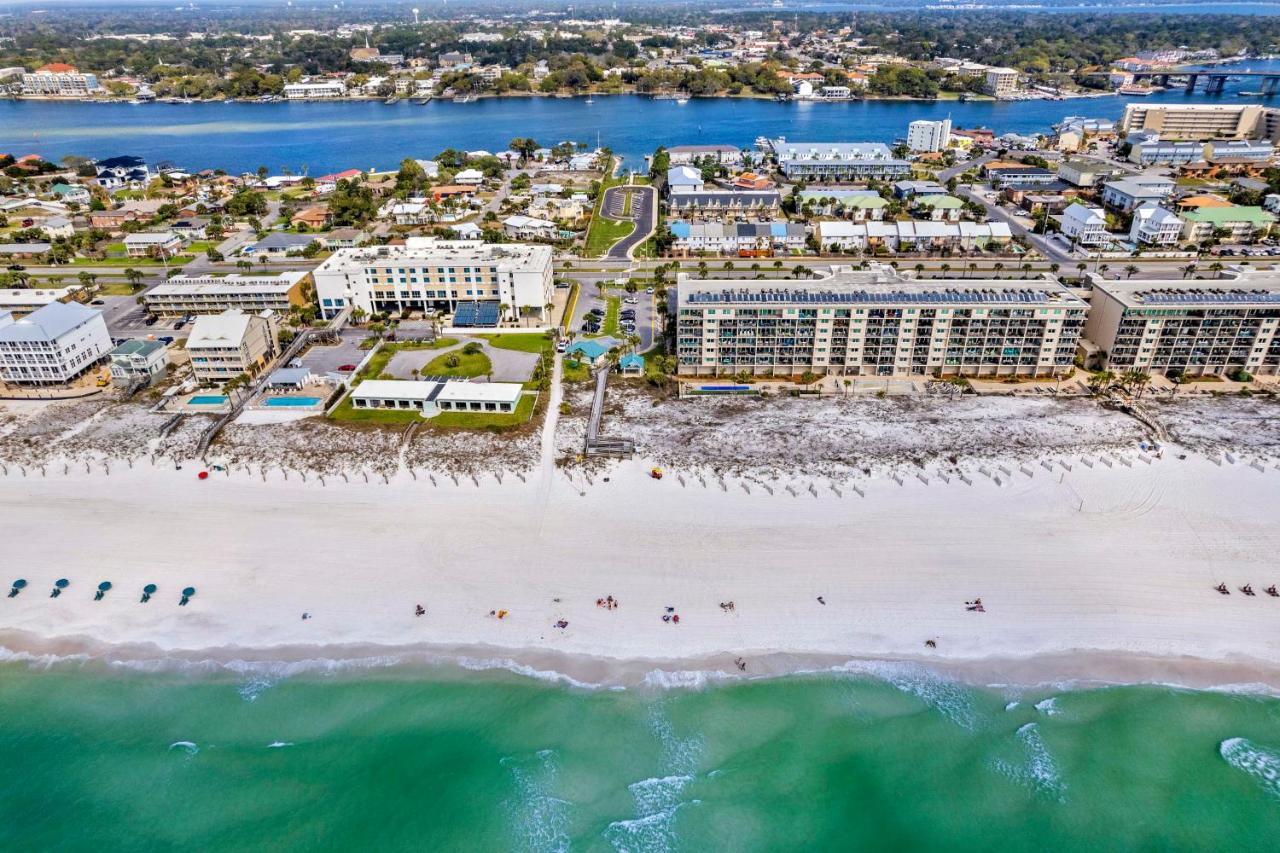Chic Fort Walton Condo About 2 Blocks To Beach! Fort Walton Beach Eksteriør bilde